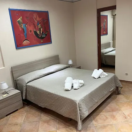 Holiday home Leontini House